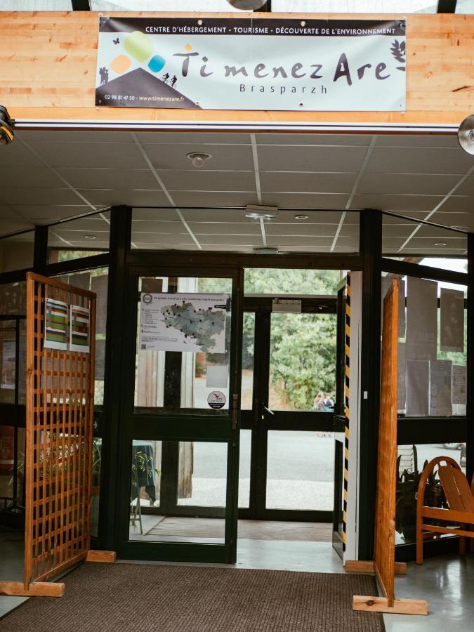 Ti Menez Are Hostel Brasparts Bagian luar foto