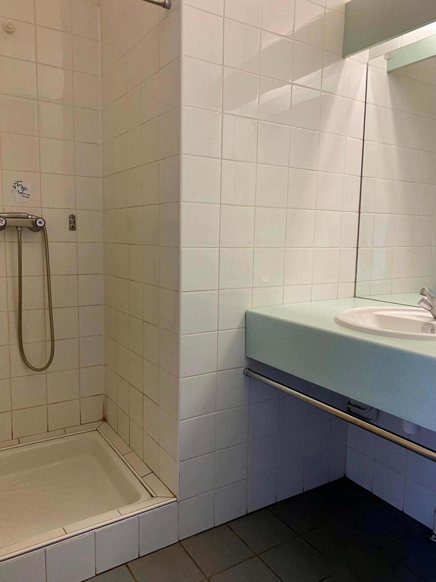 Ti Menez Are Hostel Brasparts Bagian luar foto
